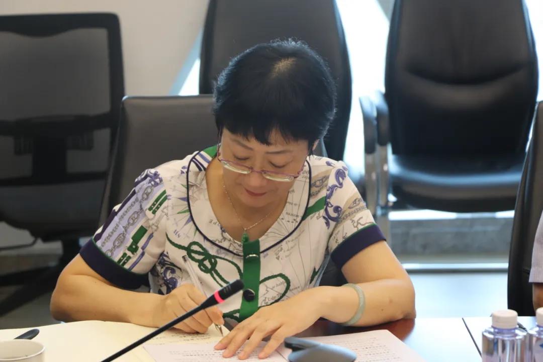 (图4)