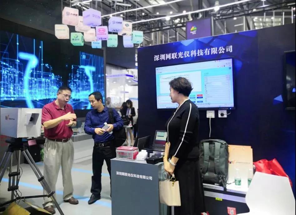 (图1)